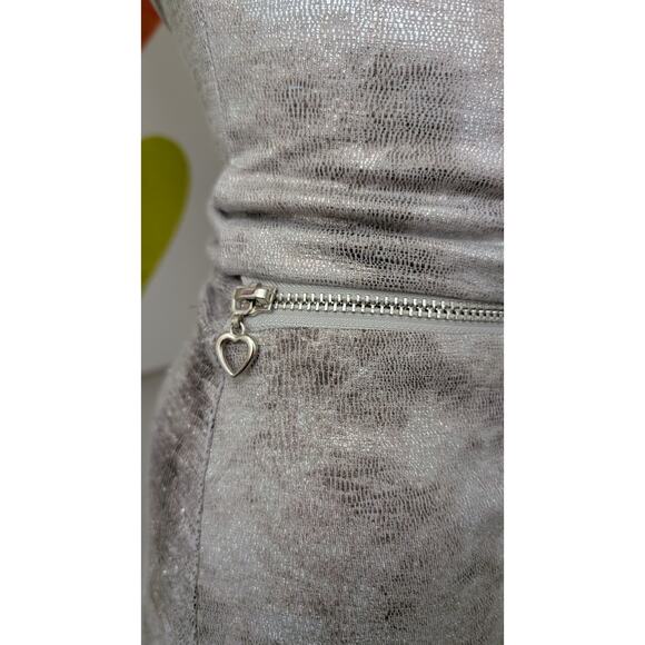 type z dress - Picture 3 of 14